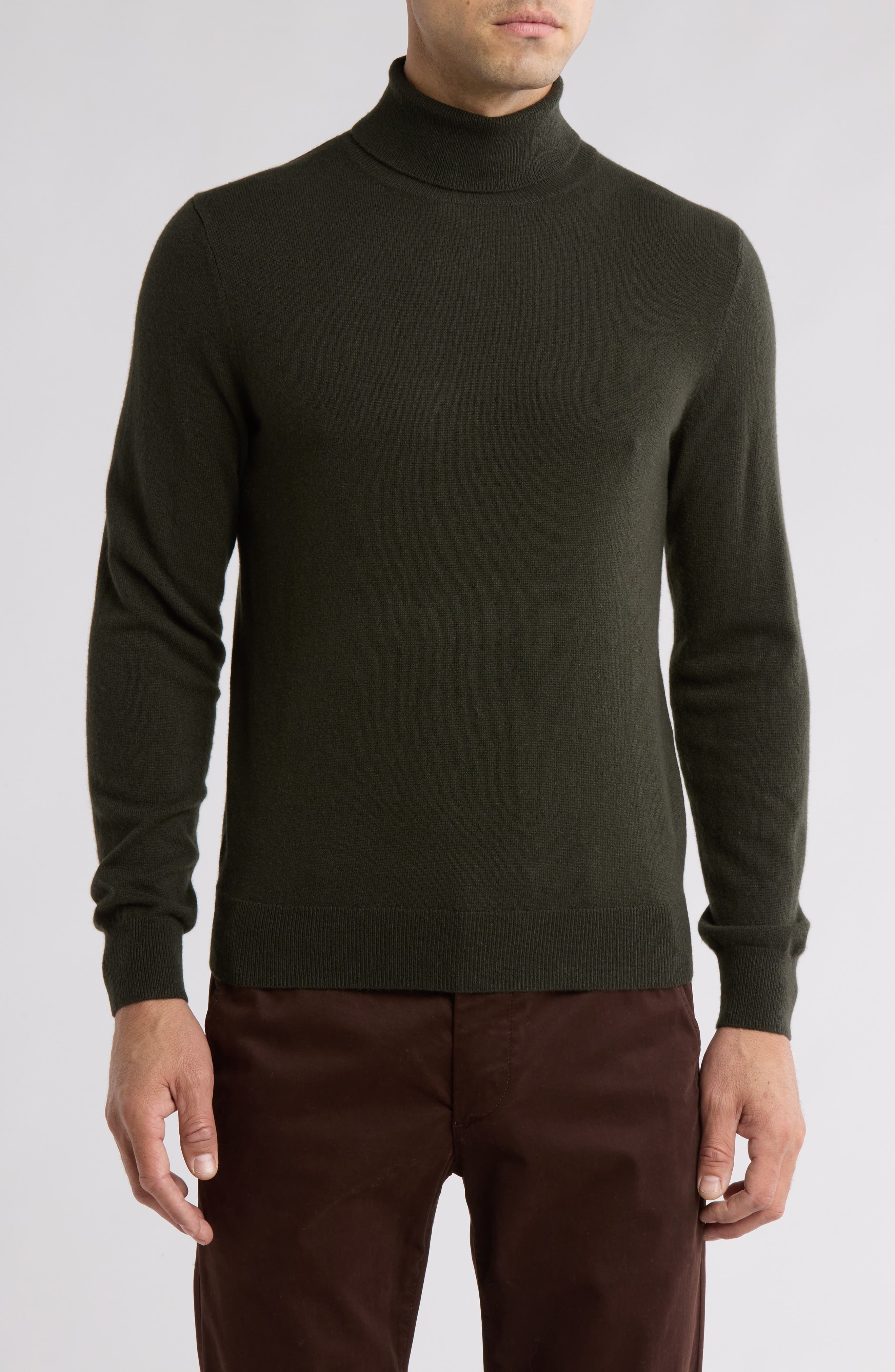 Amicale Turtleneck Cashmere Sweater