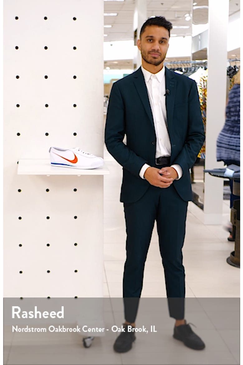 Cortez '72 S.D. Sneaker video