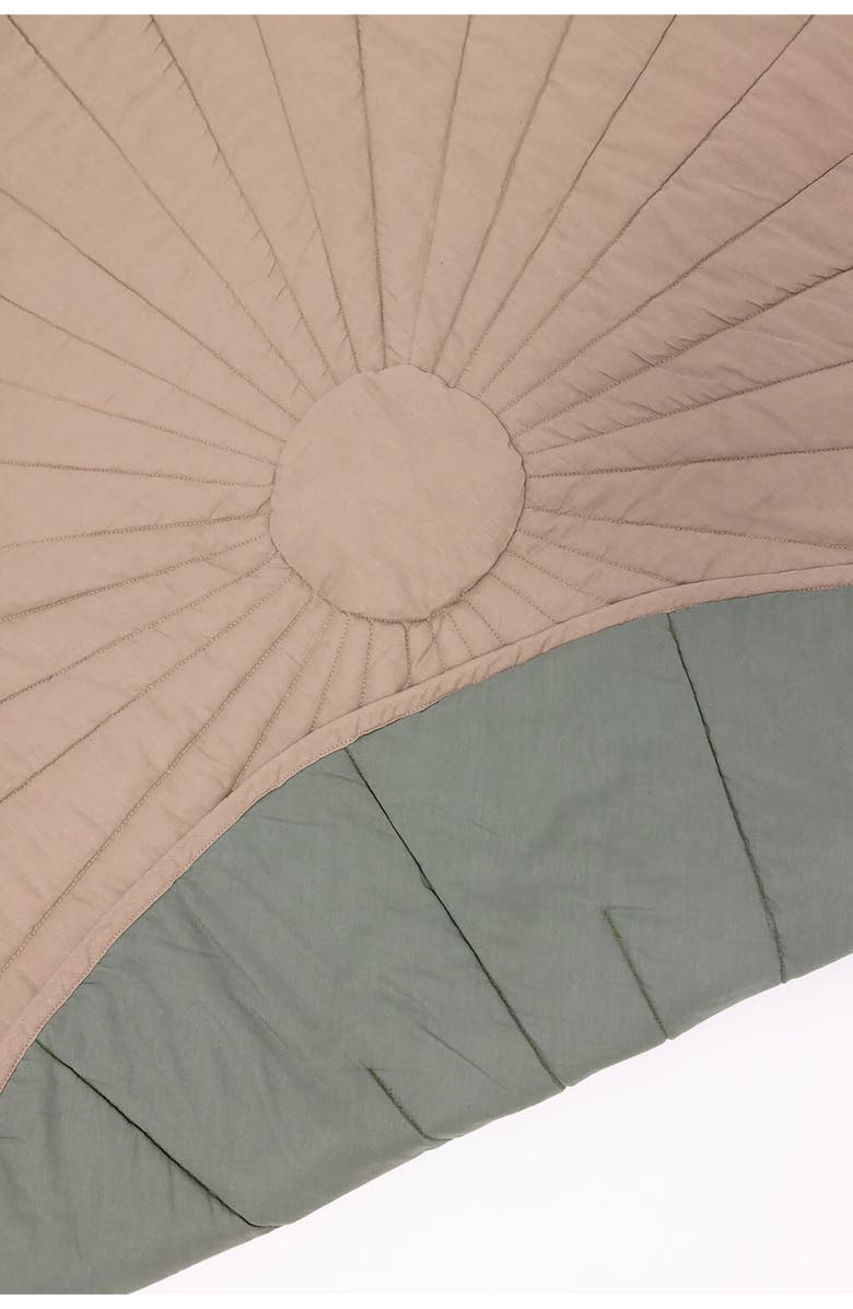 WILDBIRD Linen
Cotton Reversible Quilted Play Mat, Alternate, color, Desert Lark/ Acadian