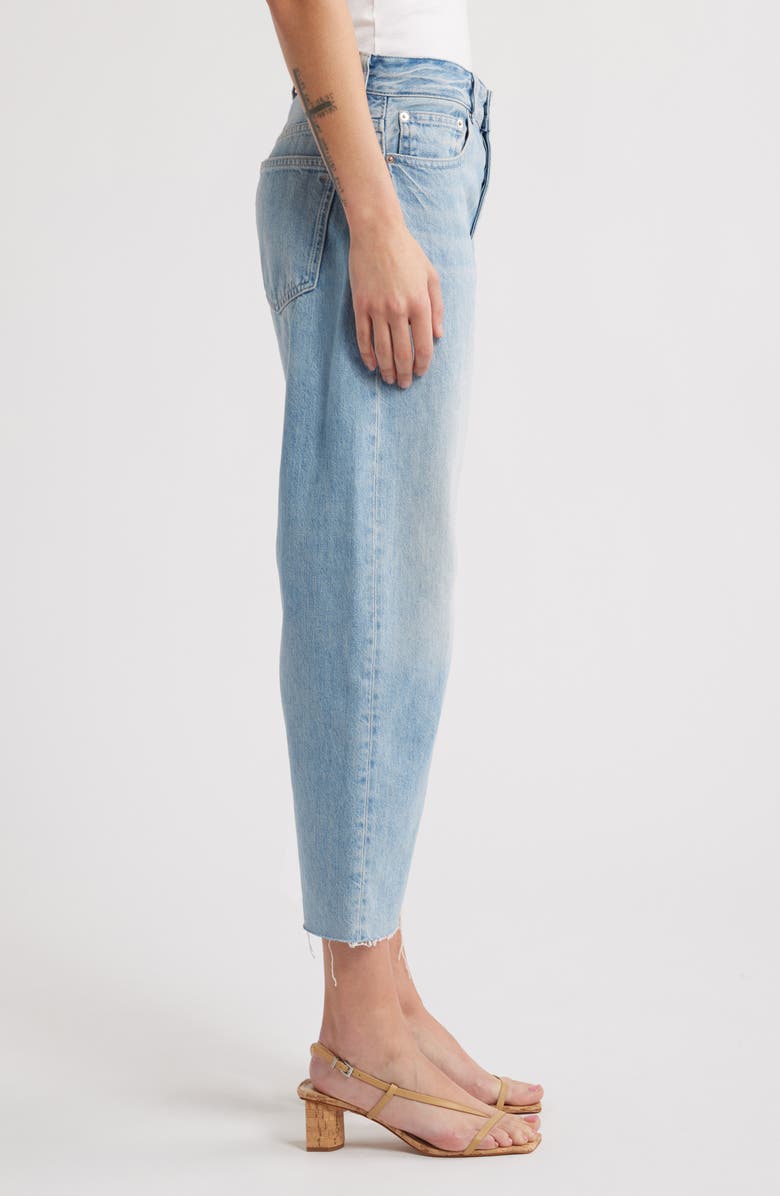 Madewell The Petite Darted Barrel Leg Jeans, Alternate, color, Edmonson Wash