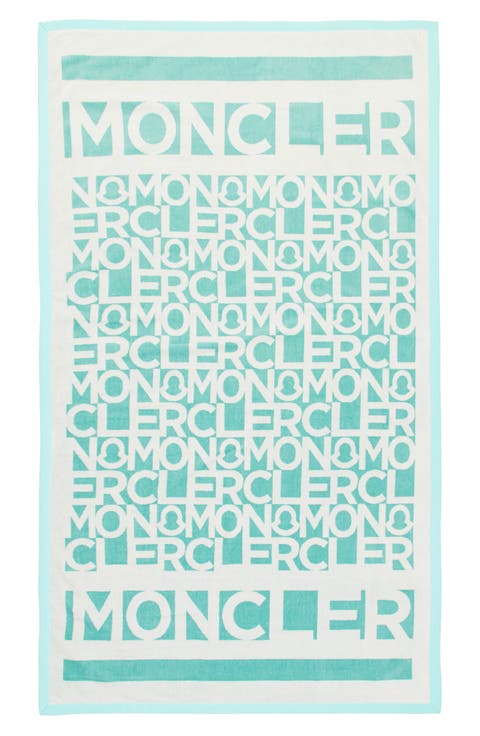 Tema 3 Allover Logo Beach Towel