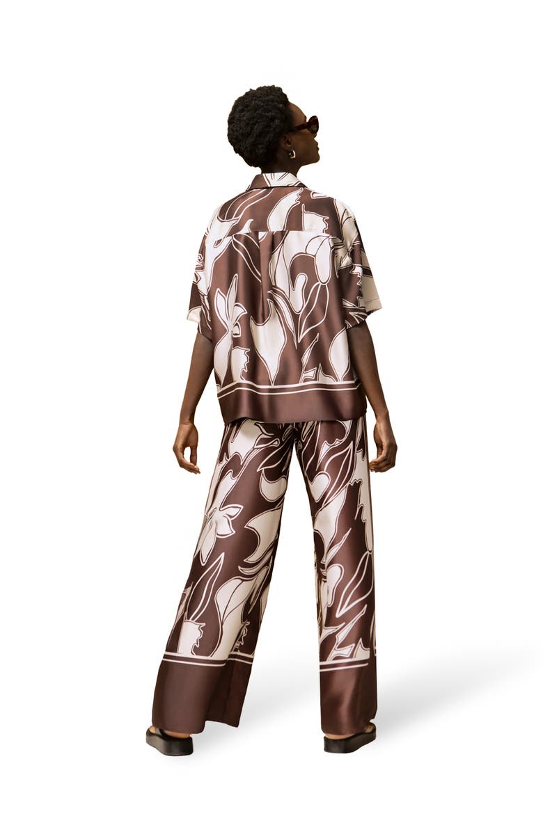 Ro&Zo Swirl Border Print Trouser, Alternate, color, Brown