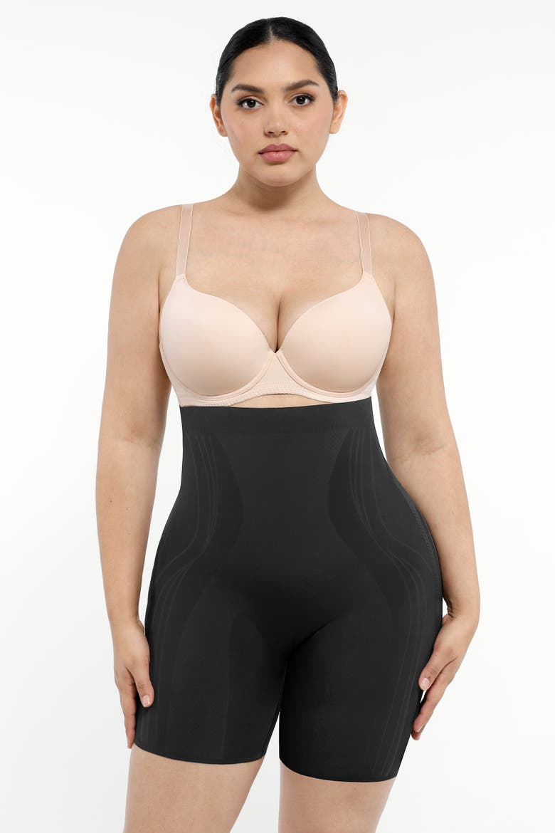 Tummy Control Flawless Smoothing Mid-Thigh Shorts, Main, color, Jet Black
