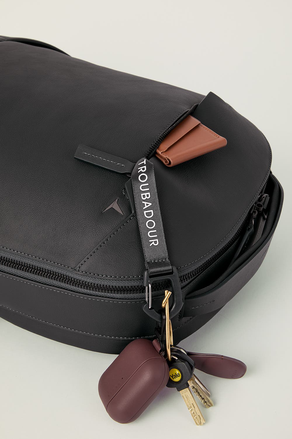 Troubadour Apex Leather Backpack, Alternate, color, Black