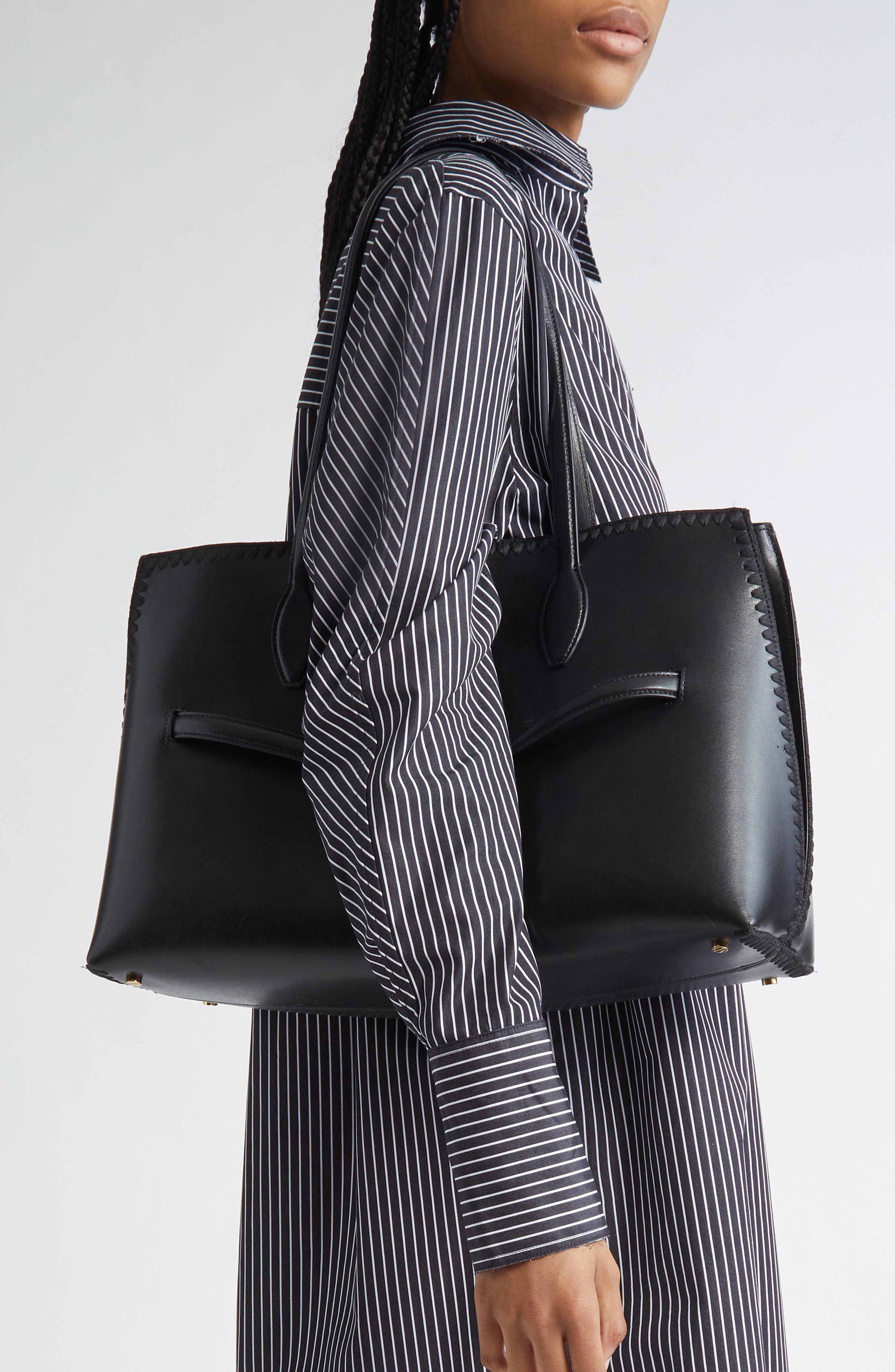 TOTEME Lounge Belted Leather Tote, Alternate, color, Black