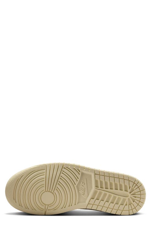 Jordan Nike Air  1 Low Se Sneaker In Gold