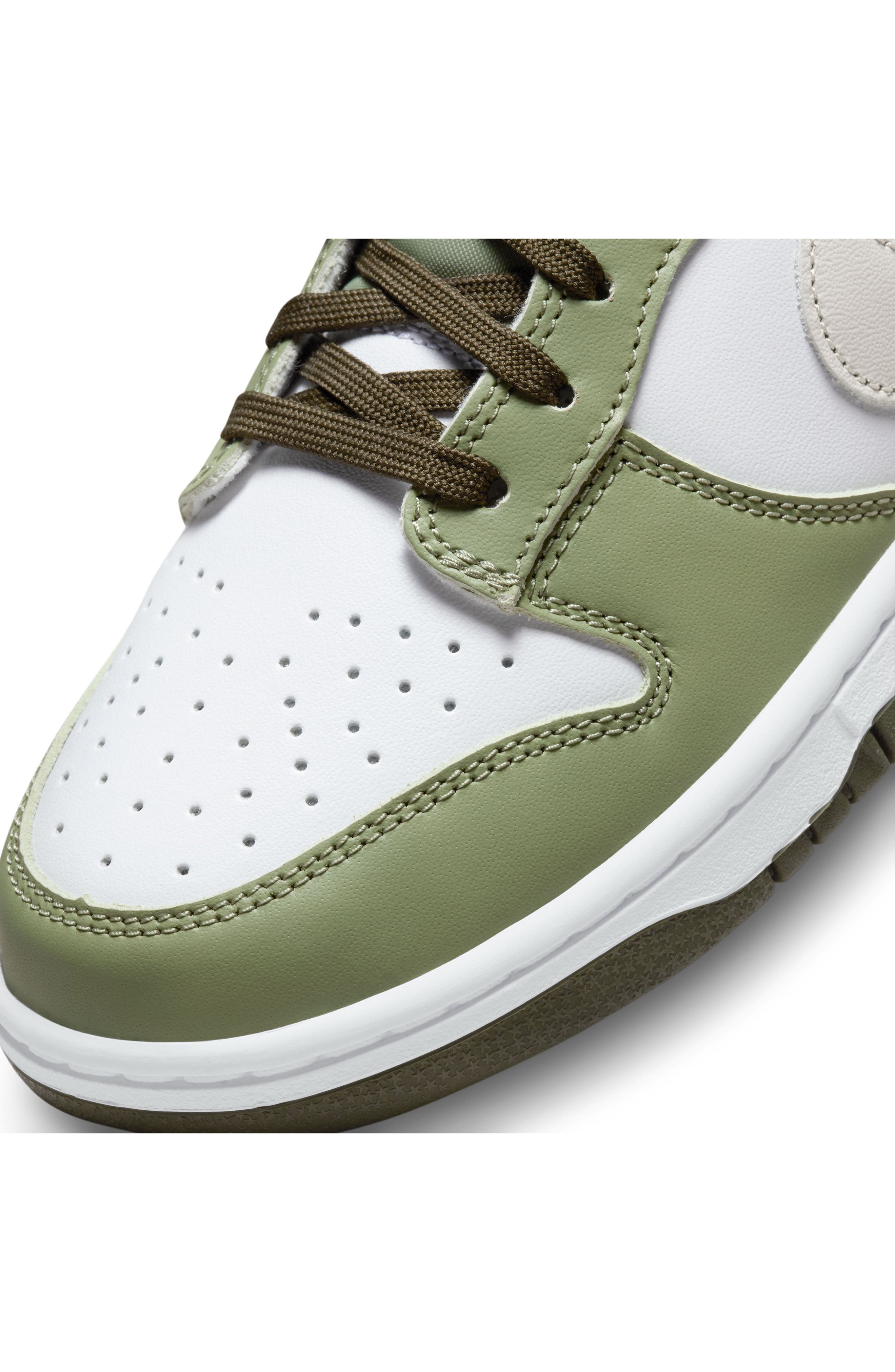 Nike Dunk Low Basketball Sneaker, Alternate, color, 