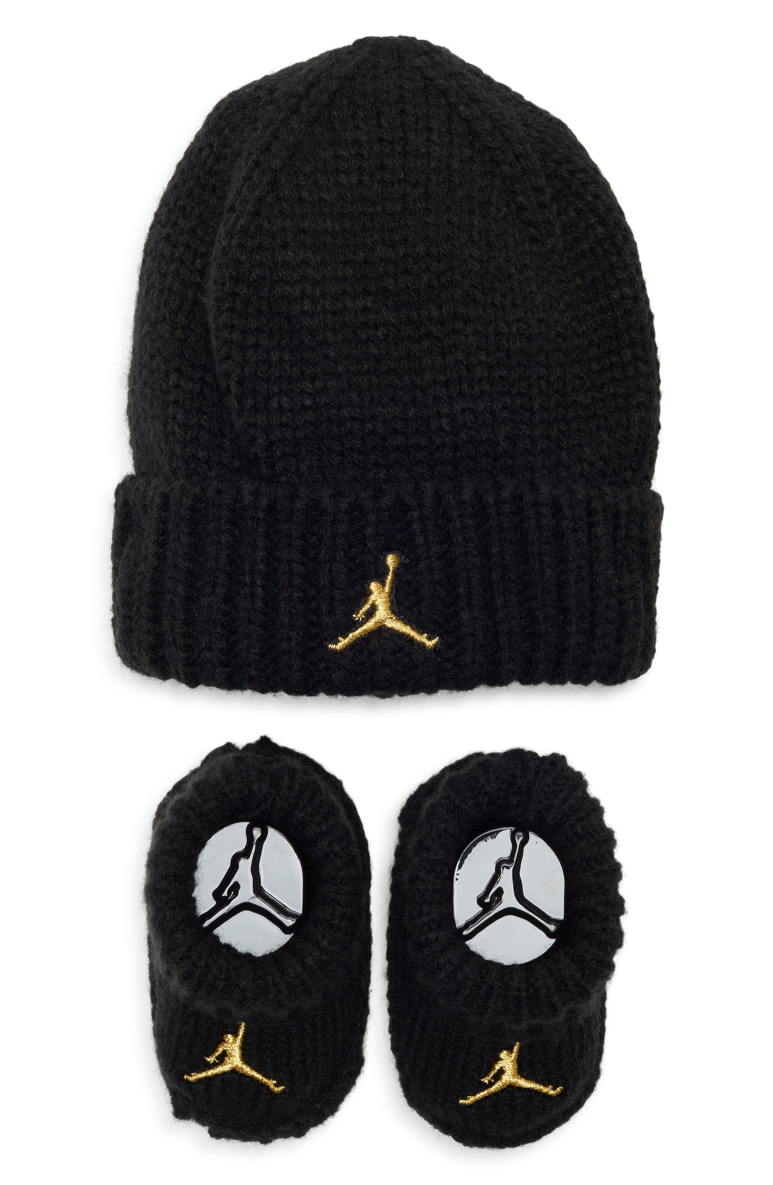 Jordan Chunky Knit Beanie and Booties Set | Nordstromrack