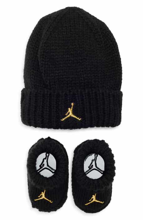 Chunky Knit Beanie and Booties Set