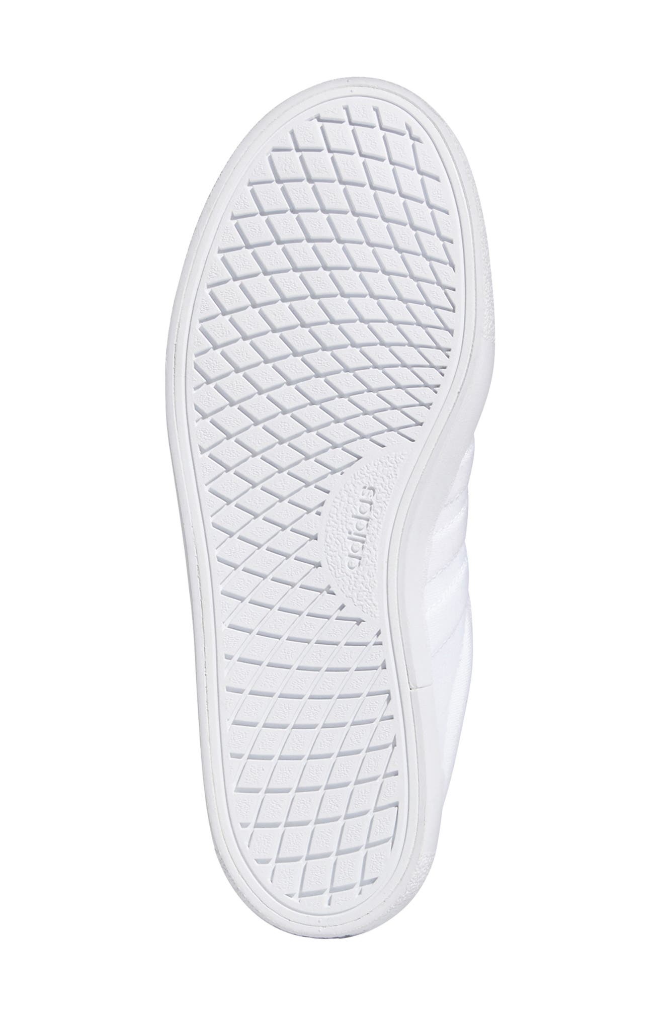 adidas Raid 3 Sneaker, Alternate, color, 