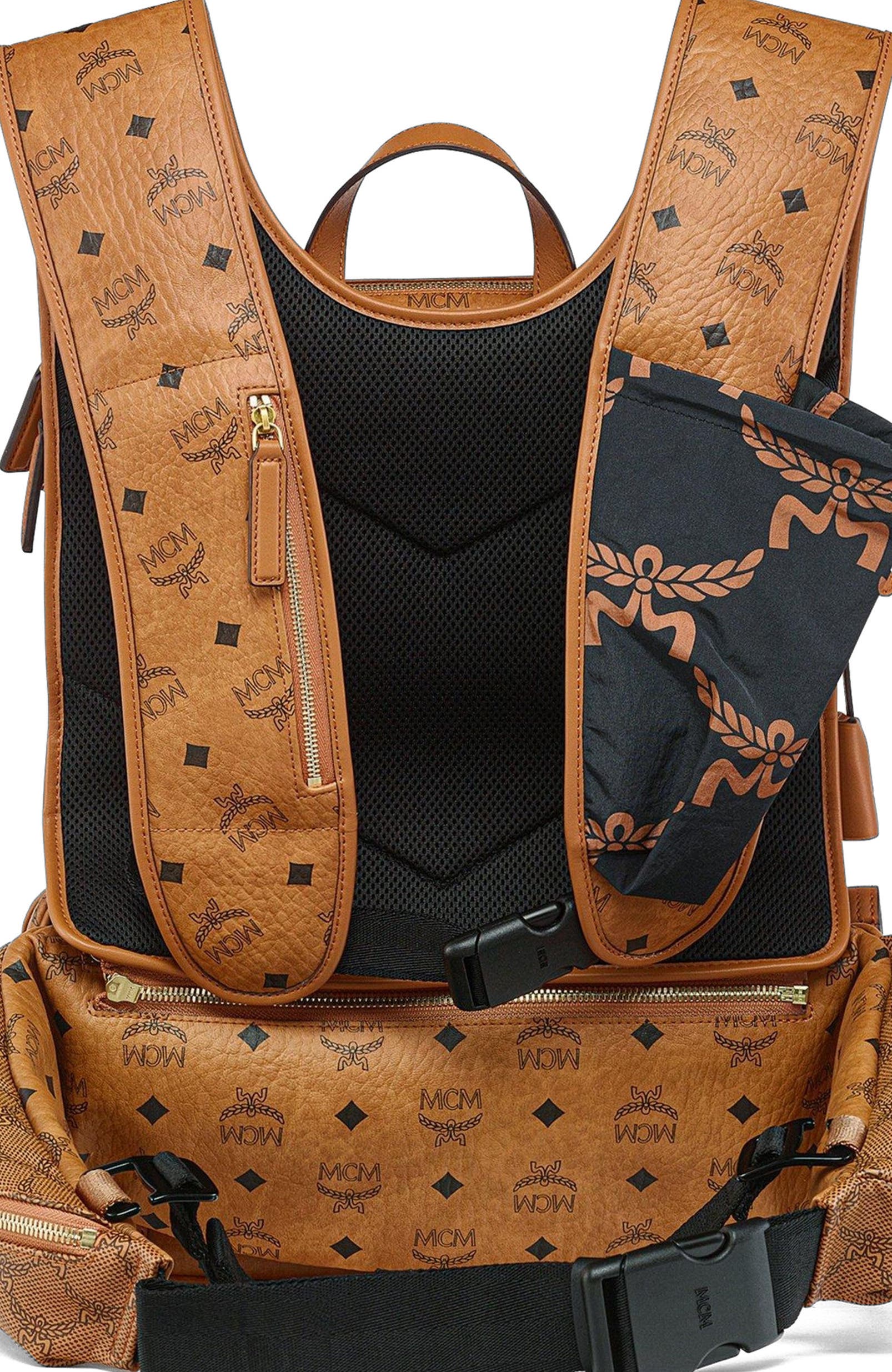 MCM Aren Multi-Backpack in Visetos, Alternate, color, 