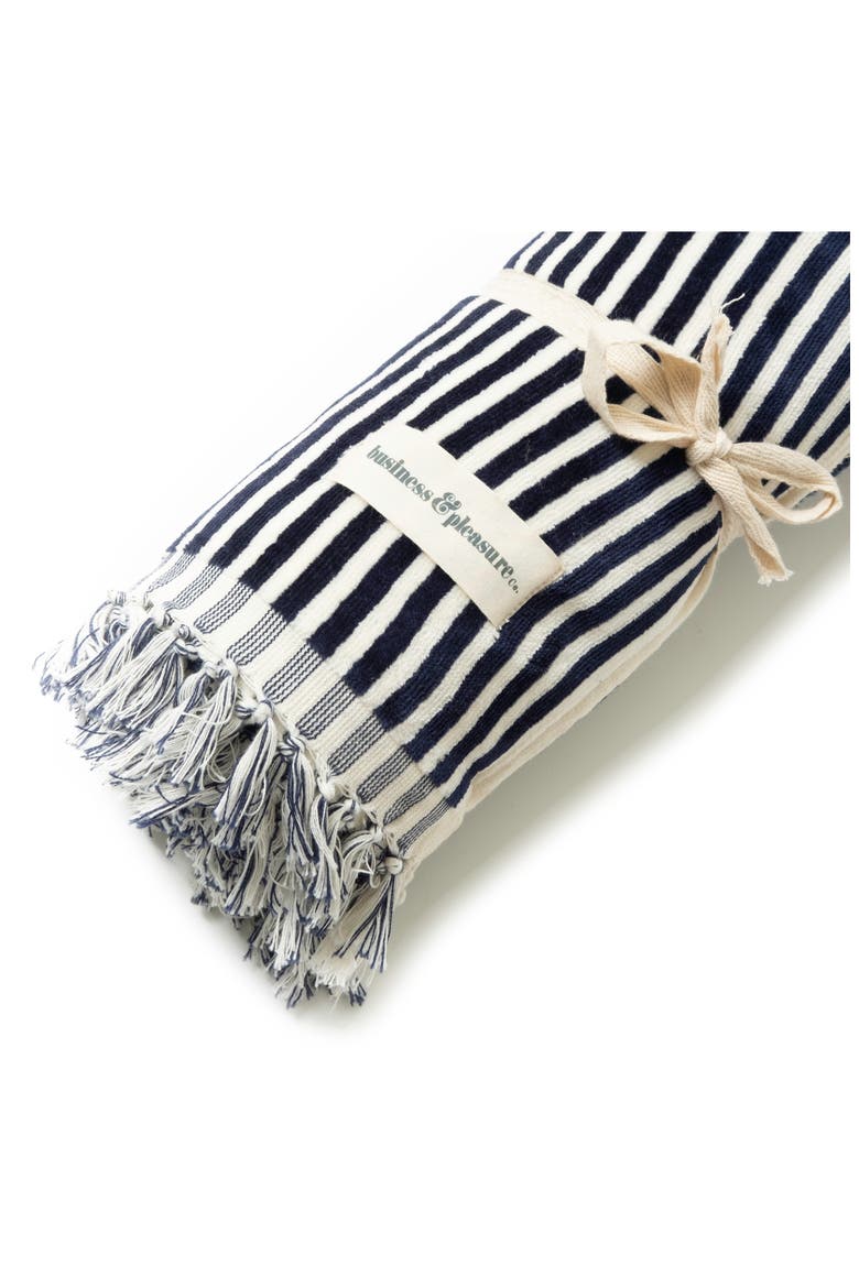 The Beach Towel, Alternate, color, LAURENS NAVY STRIPE