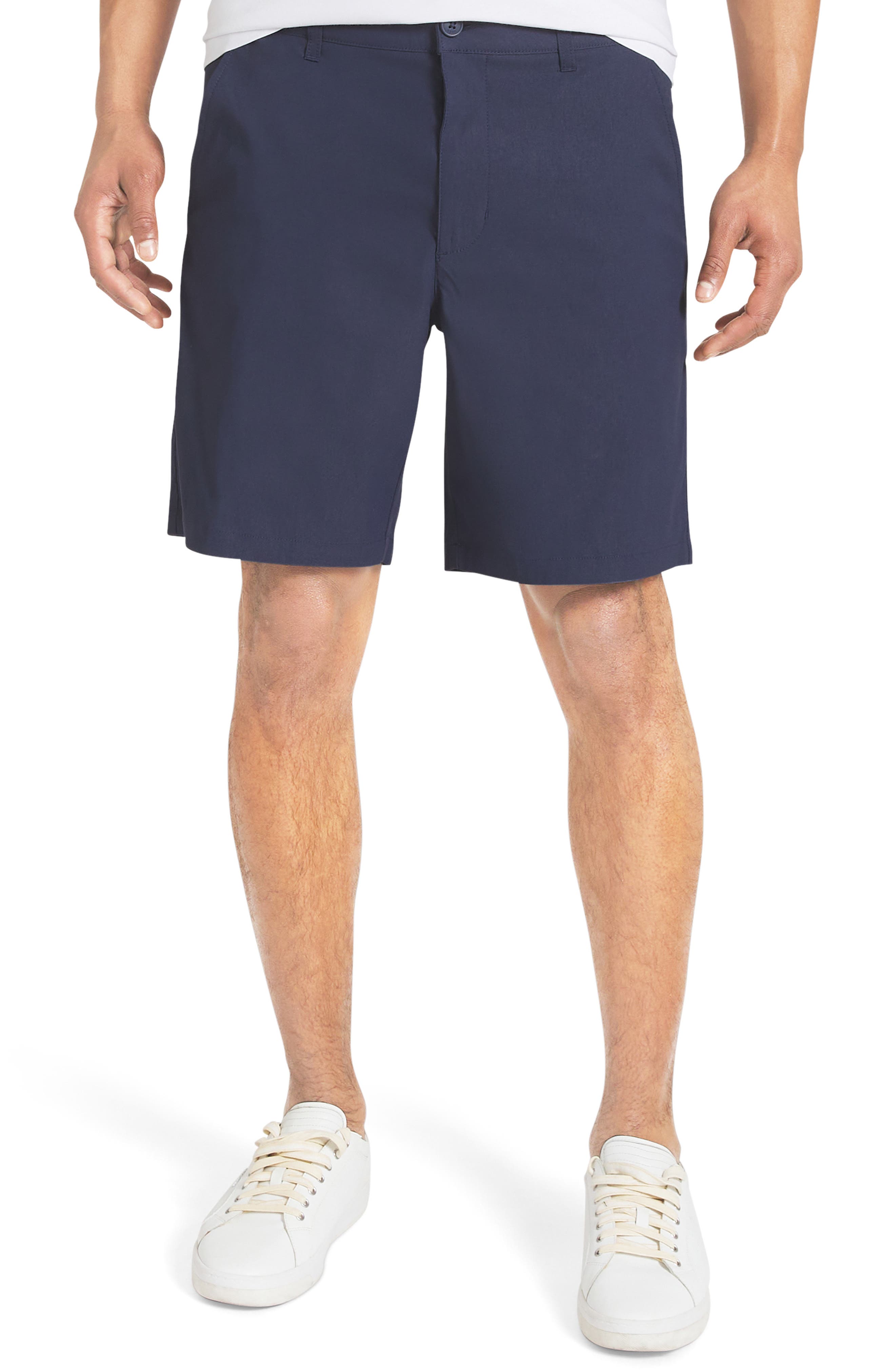 DKNY SPORTSWEAR Essential Tech Chino Shorts