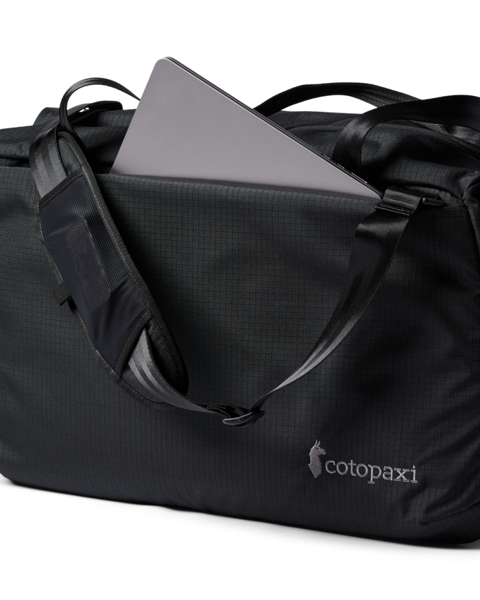 Cotopaxi Viaje 45L Travel Duffel, Alternate, color, Cotopaxi Black