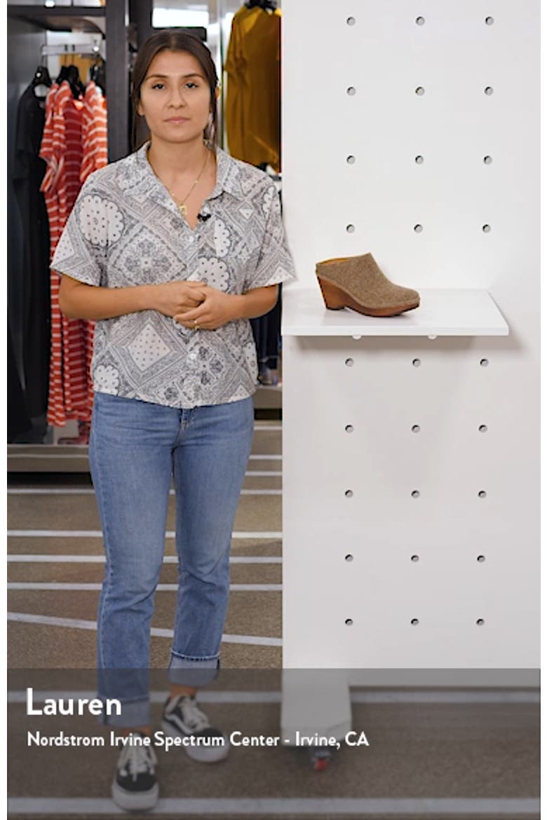 by Kenneth Cole Skylar Clog video