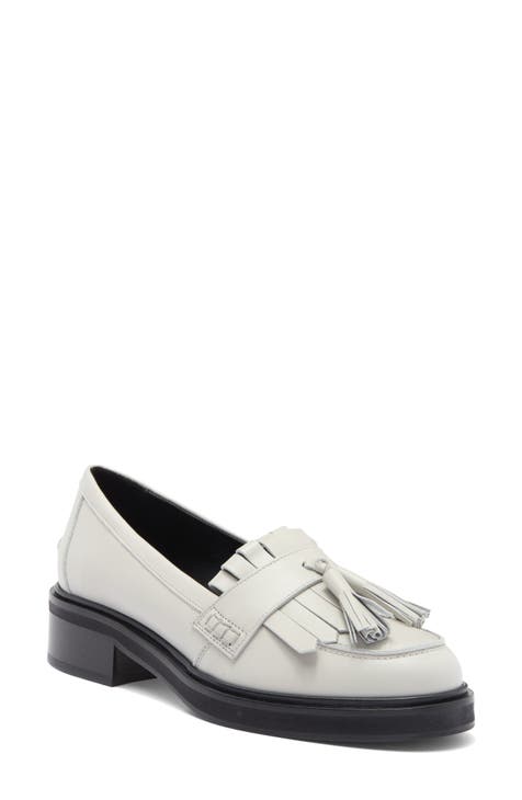 Eryn Tassel Loafer (Women)