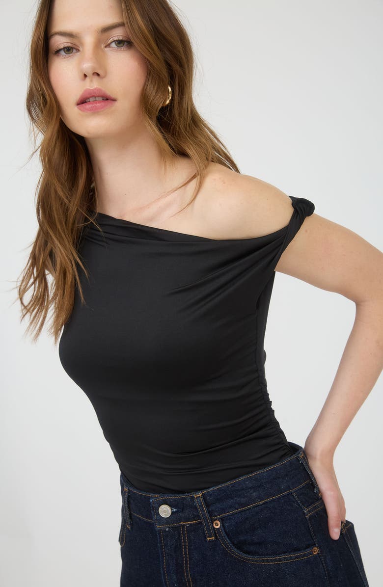 Blu Pepper One-Shoulder Top, Alternate, color, 