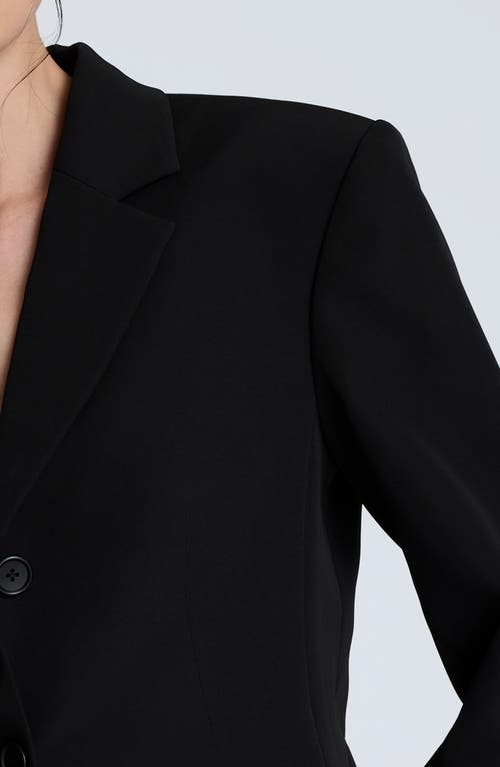 Kenneth Cole Luxe Twill Three Button Contoured Jacket In Black