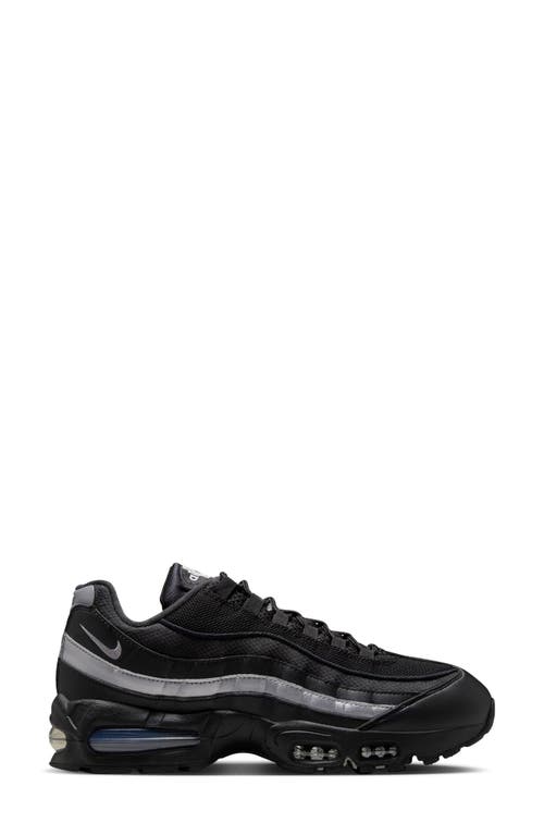 Nike Air Max 95 Sneaker In Black