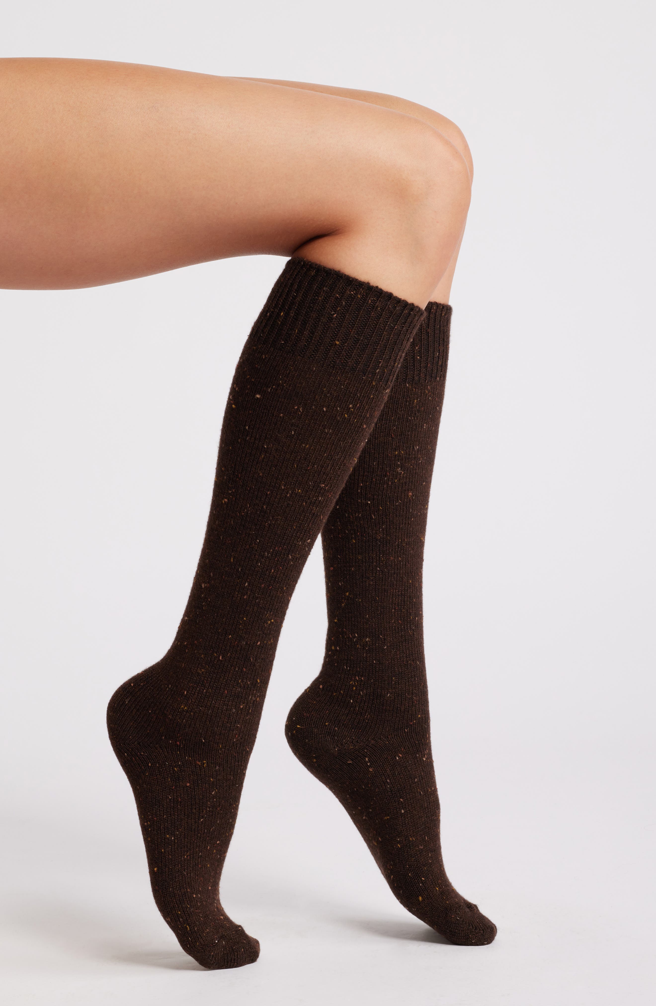 Hue Tweed Knee High Socks in Espresso 