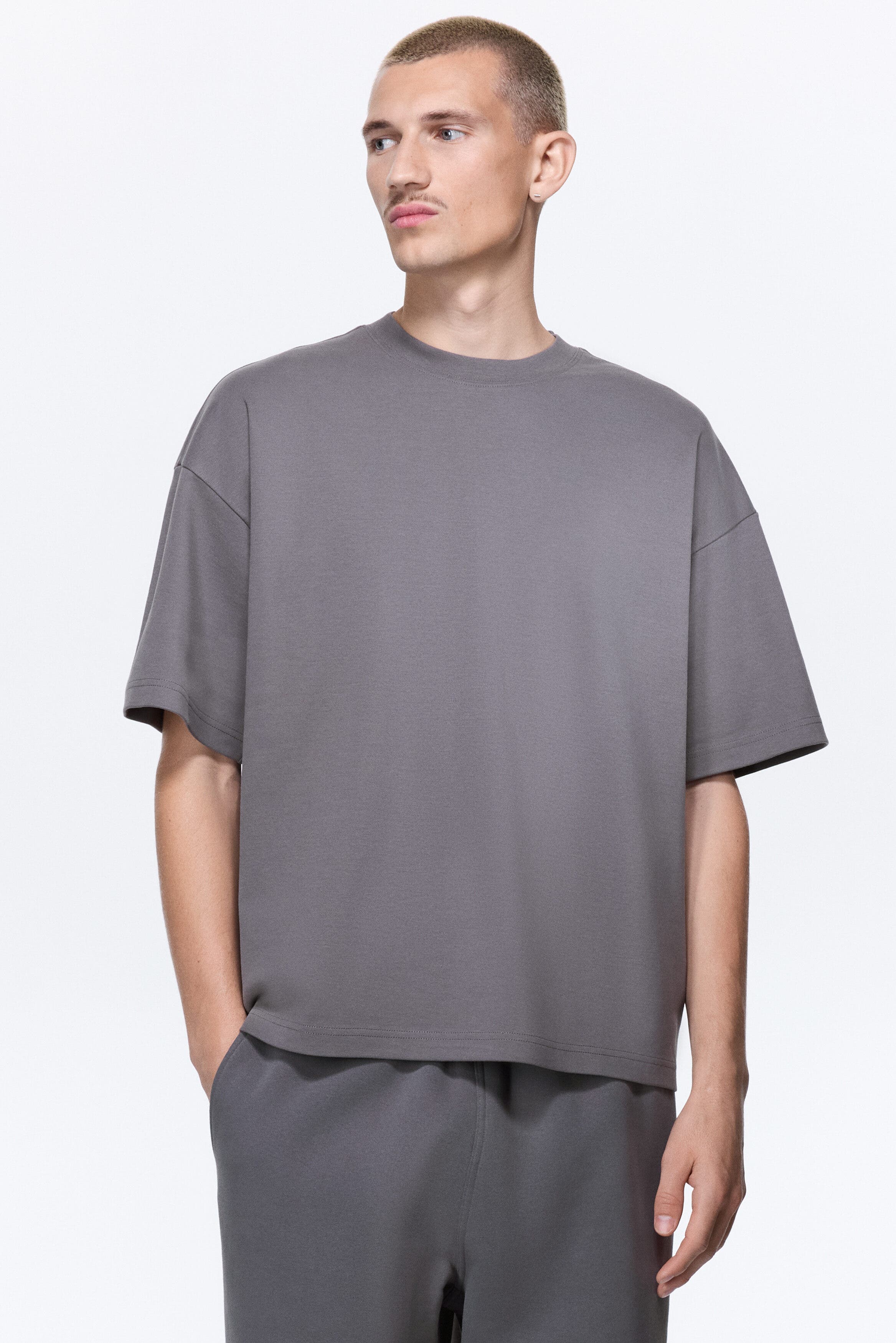 Oversized Fit Interlock T-shirt - image 4