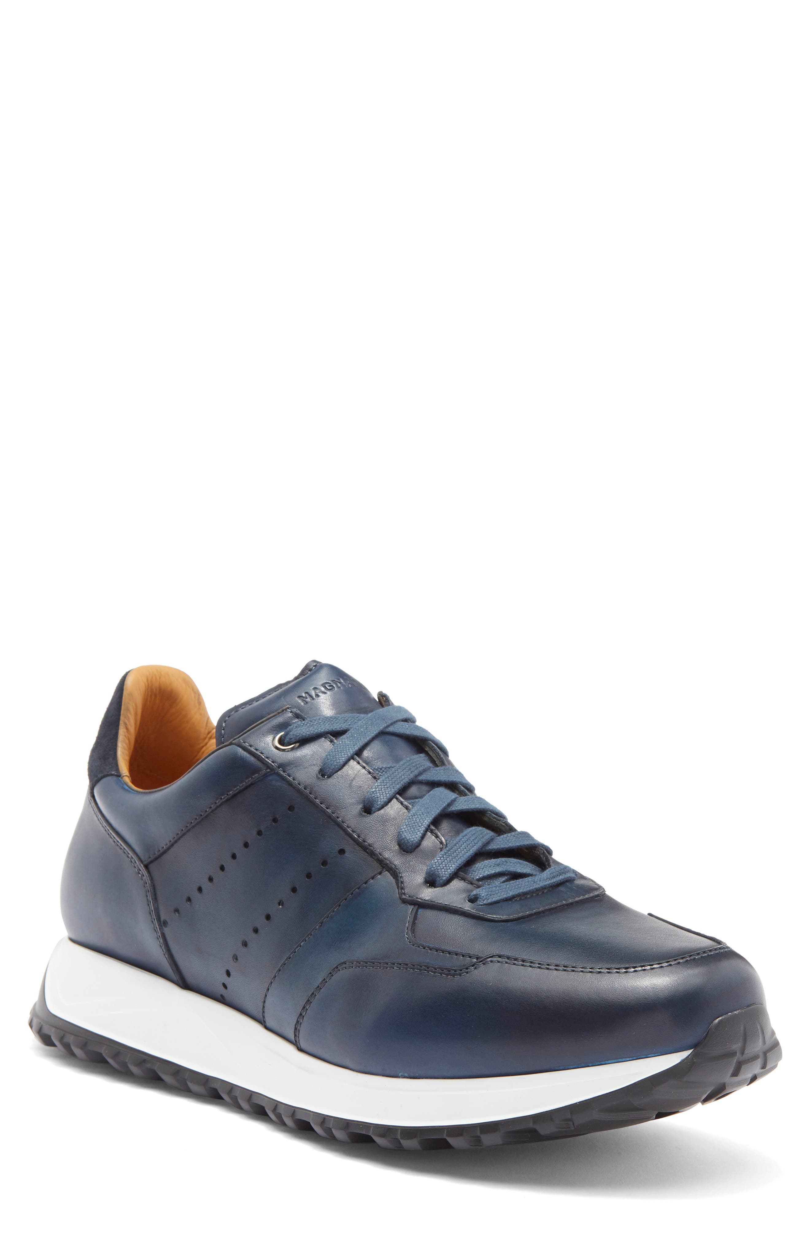 Magnanni Fado Leather Sneaker