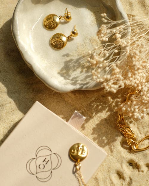 Ottoman Hands Moon Face Drop Earrings In Gold