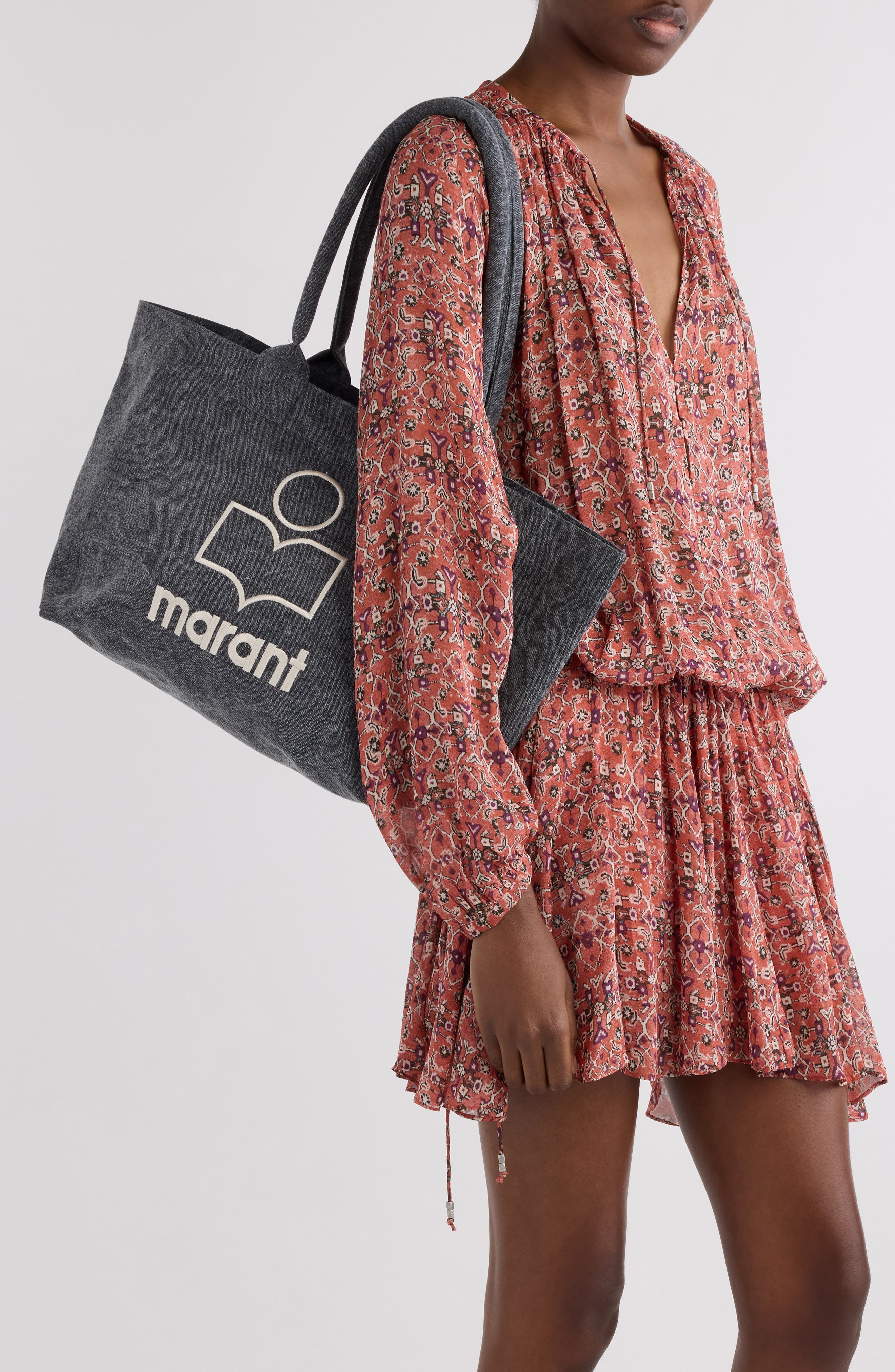 Isabel Marant Yenky Zipped Embroidered Logo Canvas Tote, Alternate, color, Faded Black