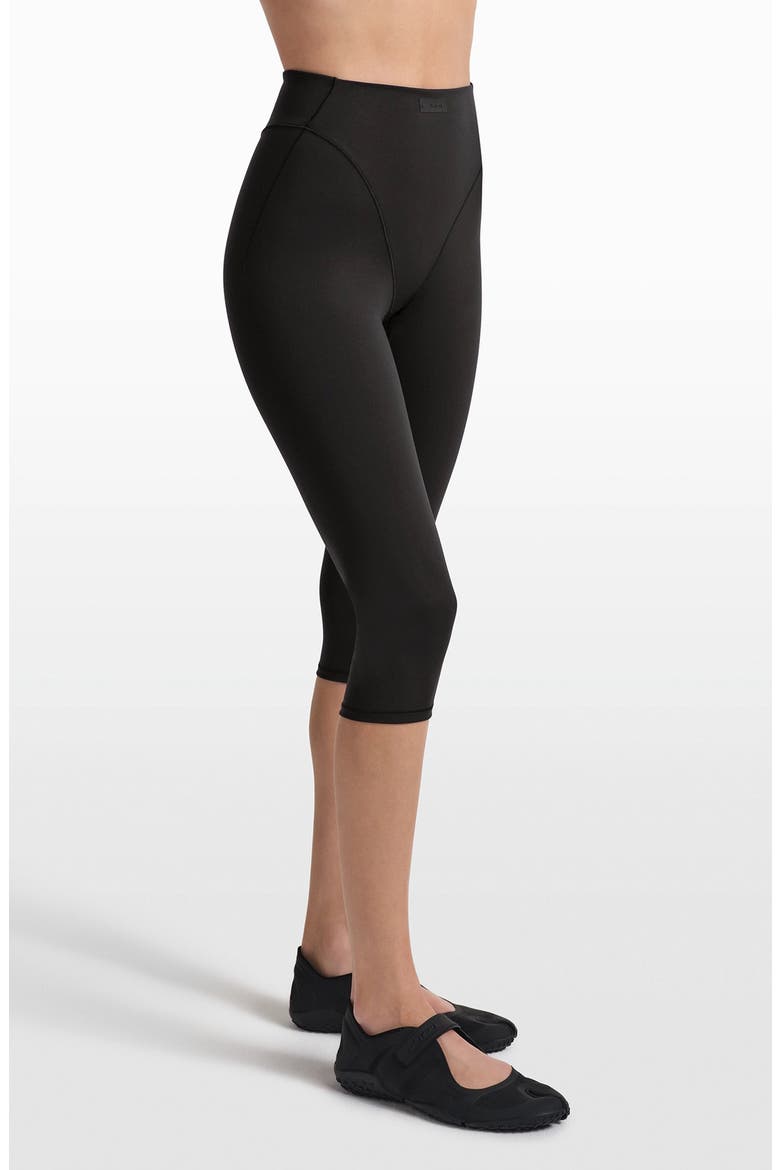 V-Panel Crop Leggings, Alternate, color, OBSIDIAN