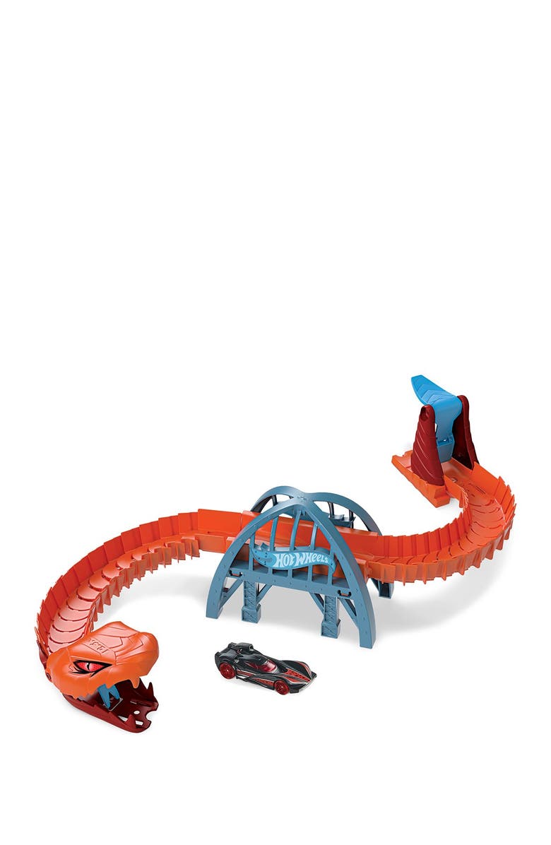 Mattel Hot Wheels<sup>®</sup> Viper Bridge Attack Play Set, Main, color, 