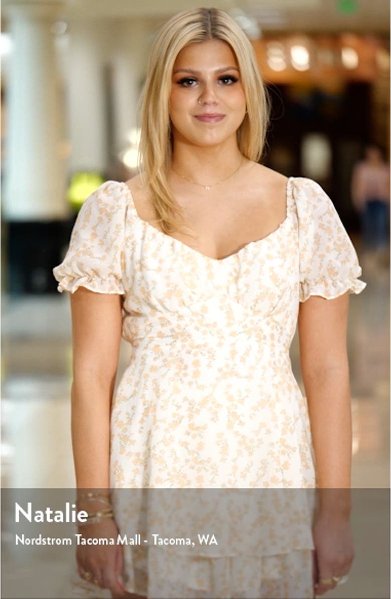 Ruched Long Sleeve Keyhole Crop Top, sales video thumbnail