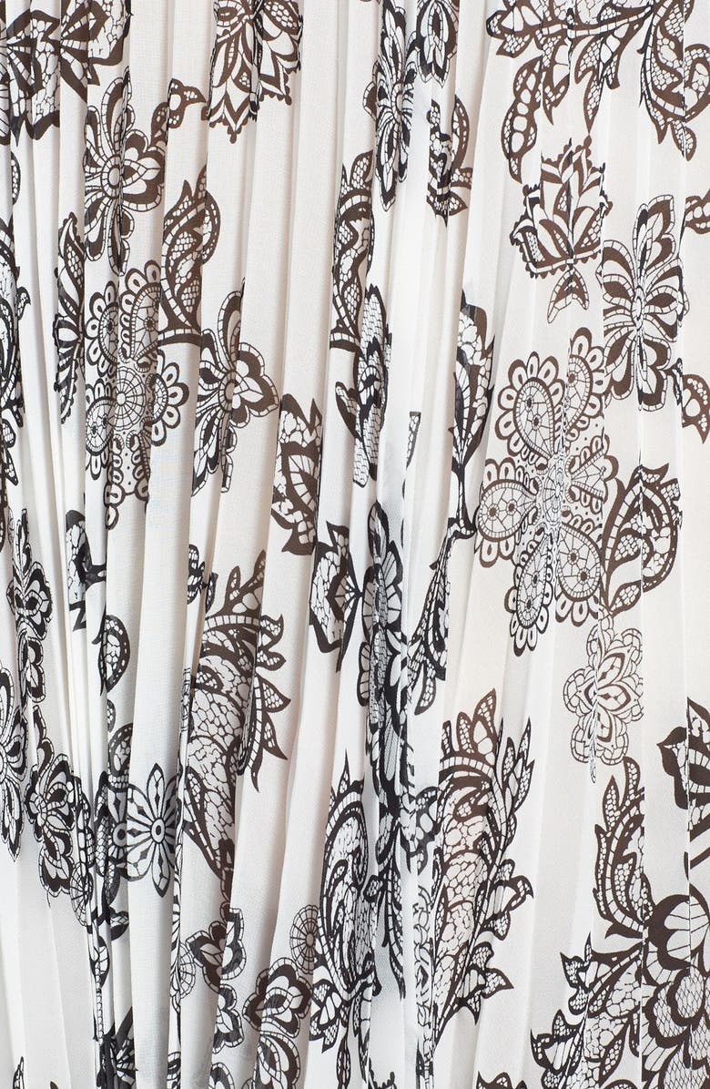 In Bloom by Jonquil 'Sunburst' Pleated Chemise, Alternate, color,