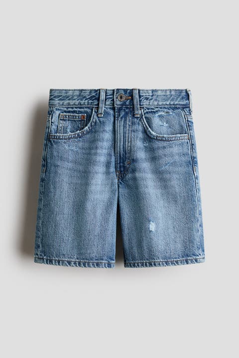 Loose-fit denim shorts