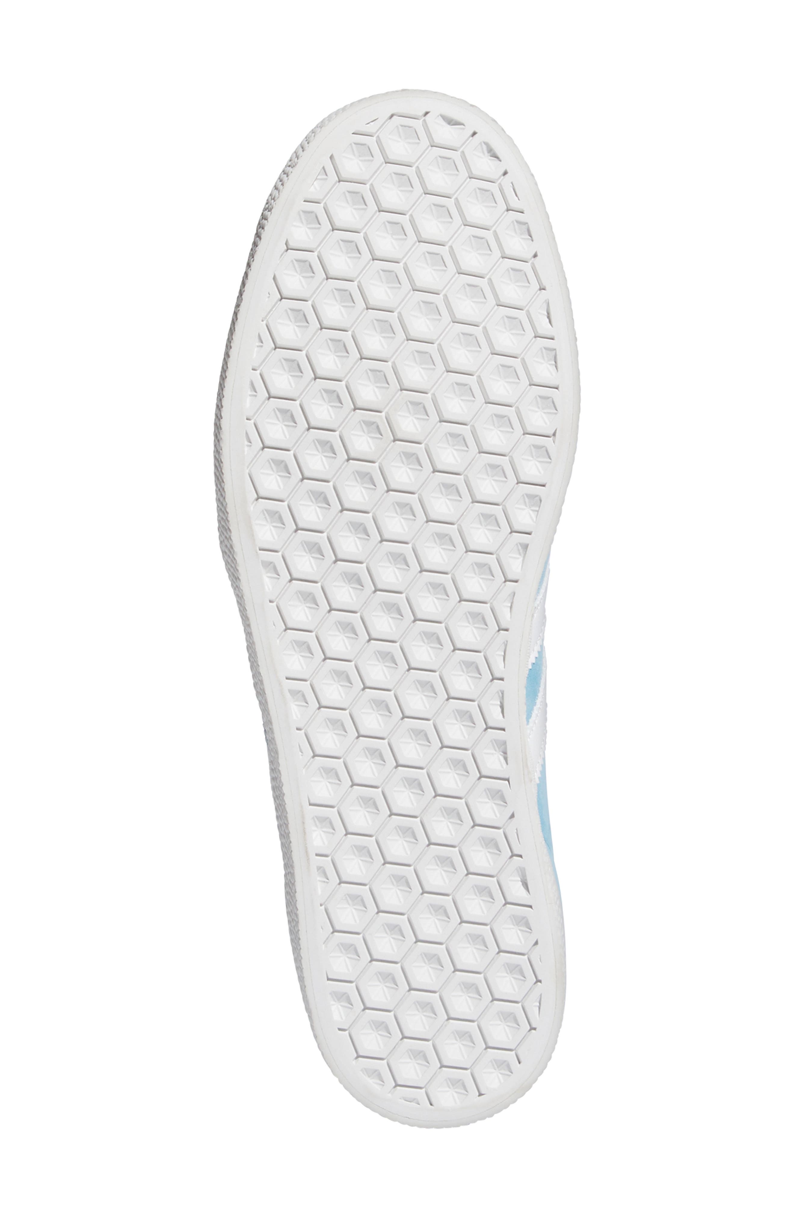 adidas Gender Inclusive Gazelle ADV Skate Shoe, Alternate, color, Crywht/Cbl