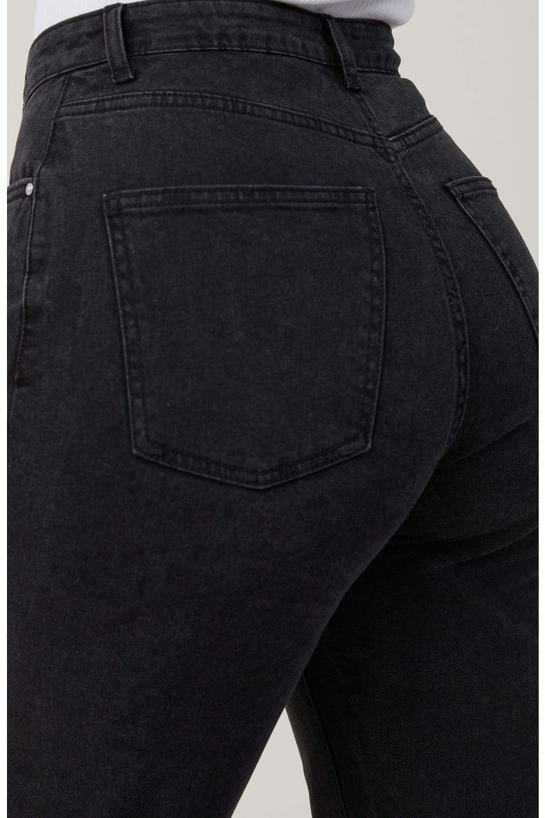 Women's Curvy Stretch Straight Jean, Alternate, color, Graphite Black