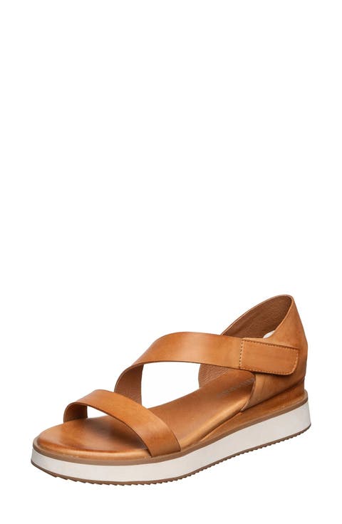 Clara Sandal (Women)