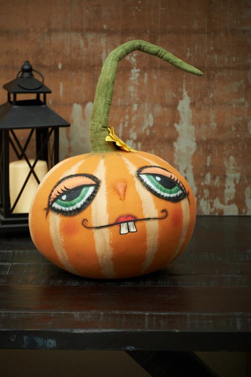 Gallerie Ii Ginger Halloween Figure In Multi