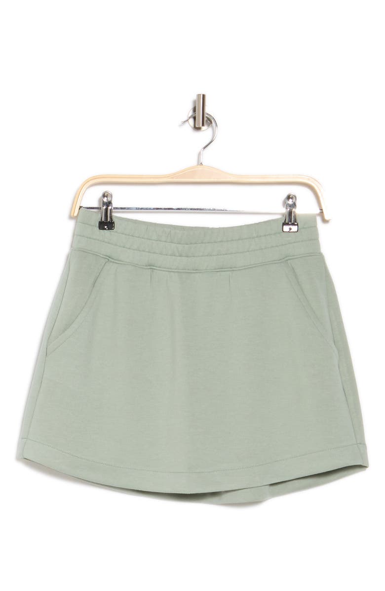 YOGALICIOUS Zuri Scuba Miniskort, Alternate, color,