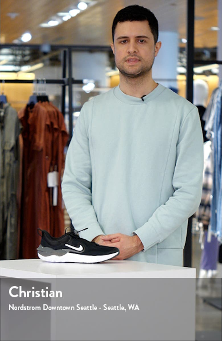 Run Flow Sneaker, sales video thumbnail