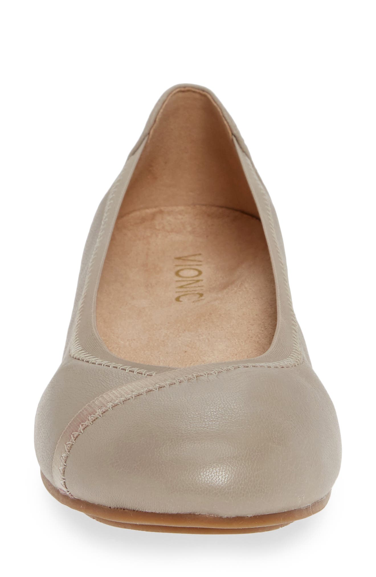 Caroll Flat, Alternate, color, LIGHT GREY LEATHER