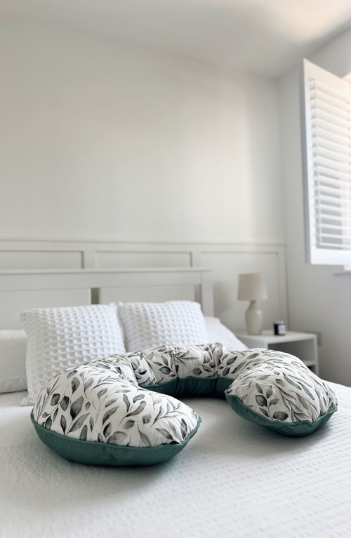 Bellamoon Usa Pregnancy Pillow In Multi