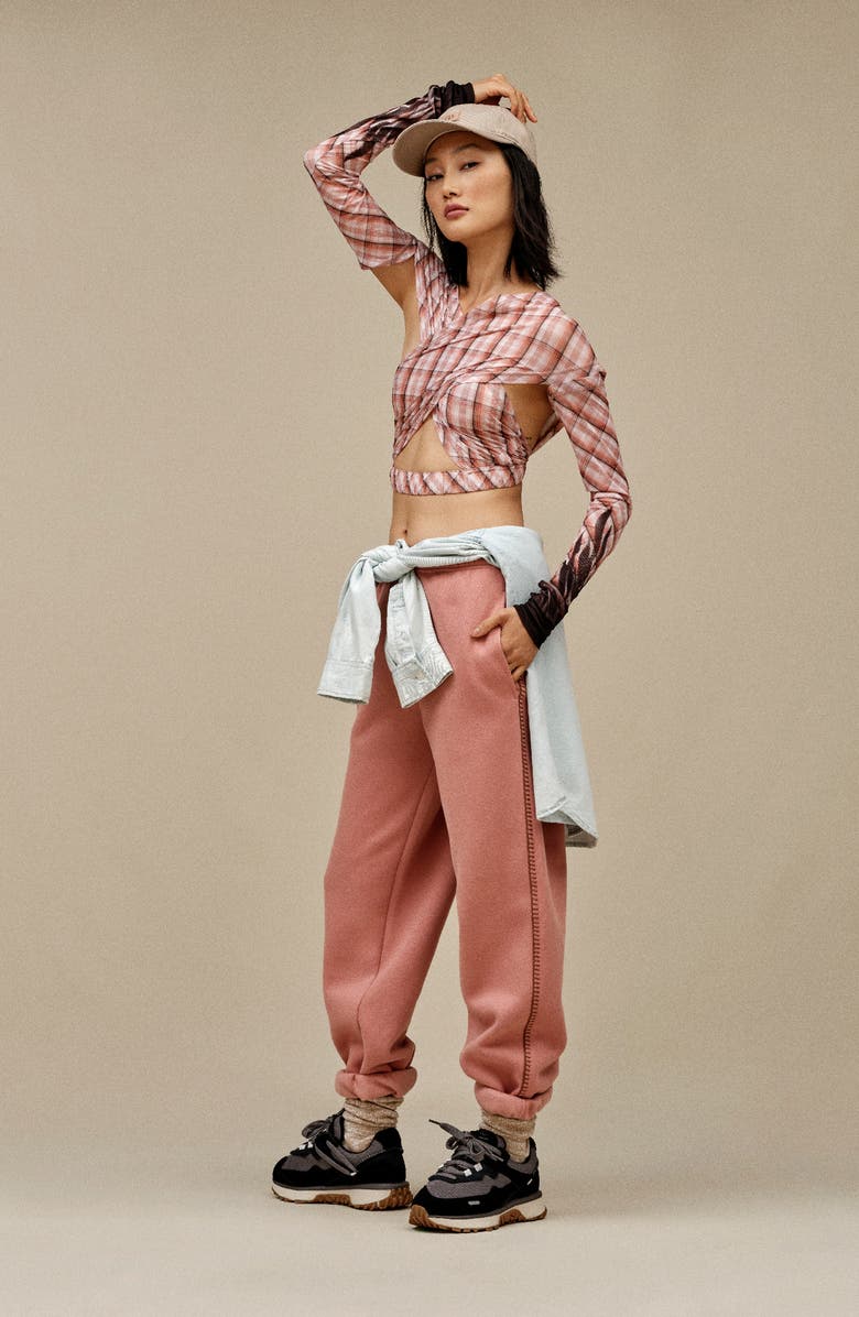 UGG<sup>®</sup> Retrofi Low Top Sneaker, Alternate, color, Black