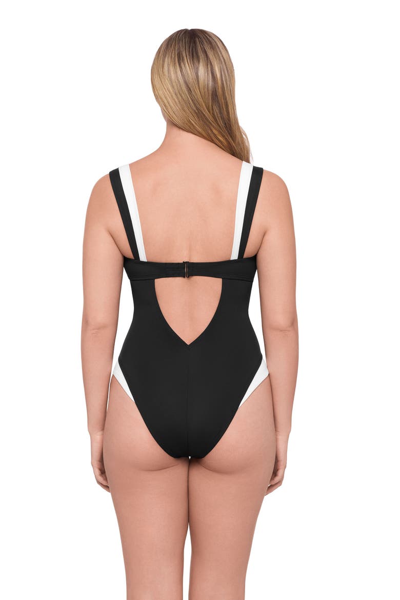 Supportive and Sculpting Sweetheart U-Wire One-Piece Swimsuit, Alternate, color, Onyx Black Colorblock