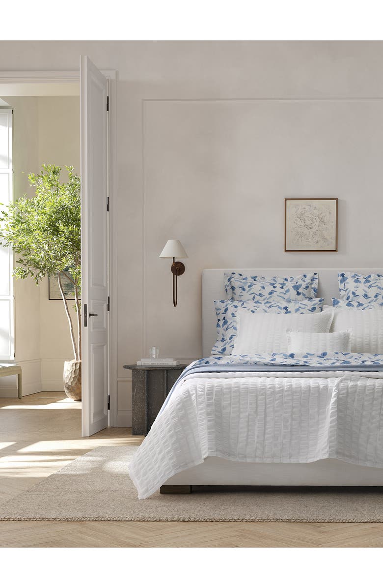 Matouk Antonia 500 Thread Count Cotton Percale Fitted Sheet, Alternate, color, Hazy Blue