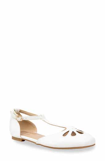CHASE AND CHLOE Fergie T-Strap Ballerina Flat