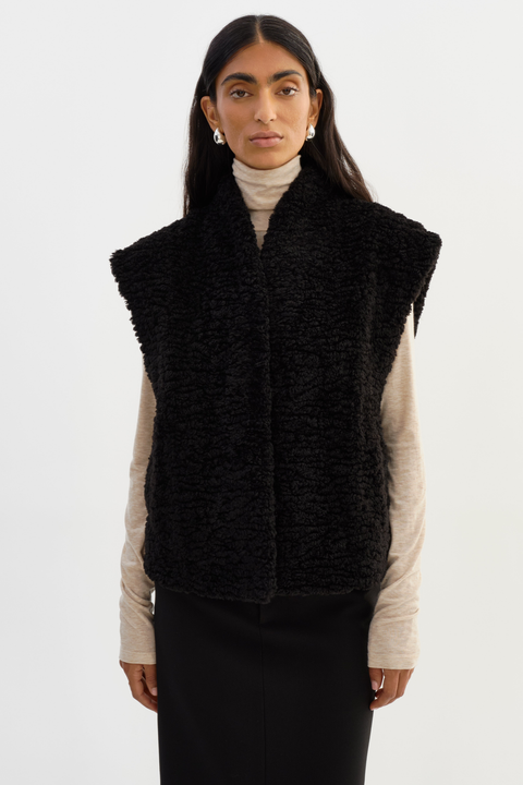 Dua | Reversible Faux Fur Vest