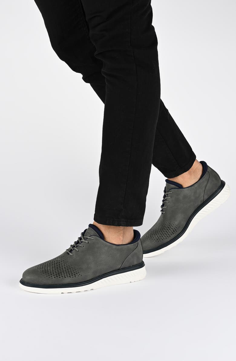 VANCE CO Demar Casual Dress Shoe, Alternate, color, Black