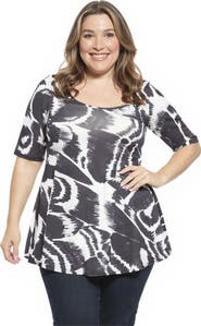 24seven Comfort Apparel Plus Size Abstract Scoop Neck Elbow Sleeve Tunic Top