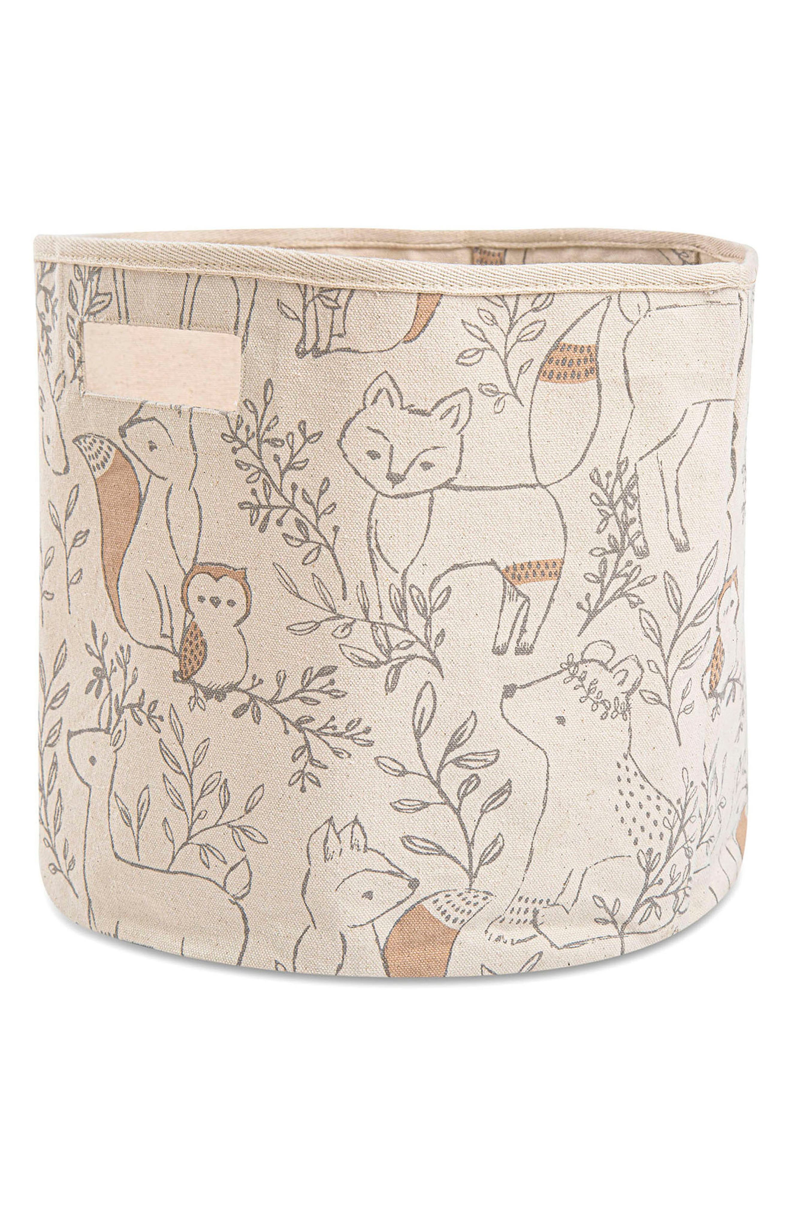 BROWN WOODLAND ANIMAL