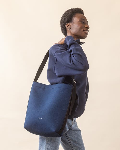 Graf & Lantz Graf Lantz Campus Merino Wool Tote In Marine